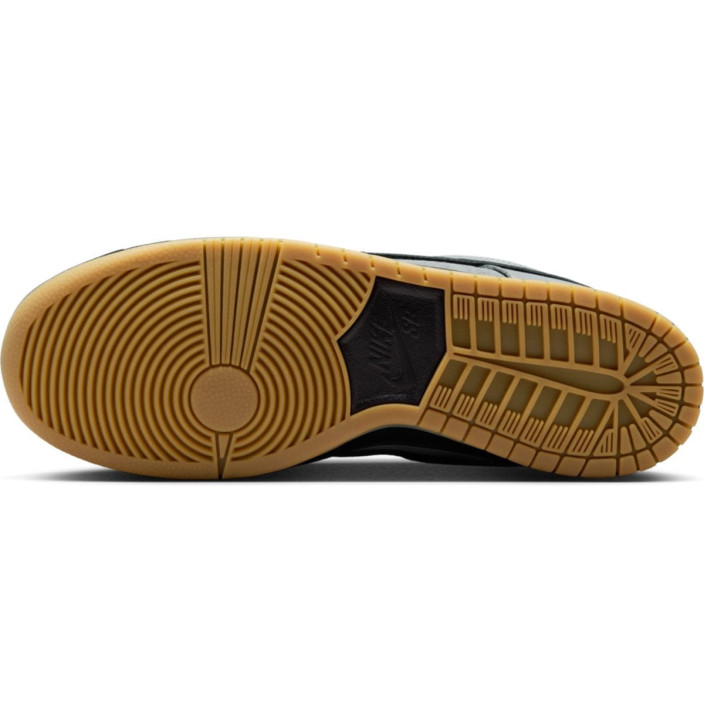 NIKE SB DUNK LOW PRO