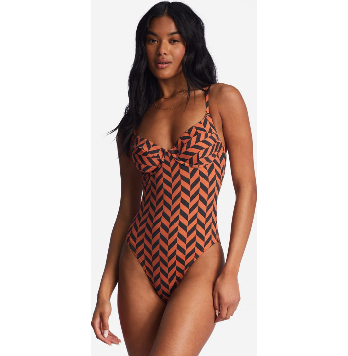 CROSS STEP ONE PIECE