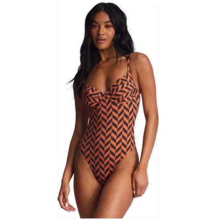 CROSS STEP ONE PIECE