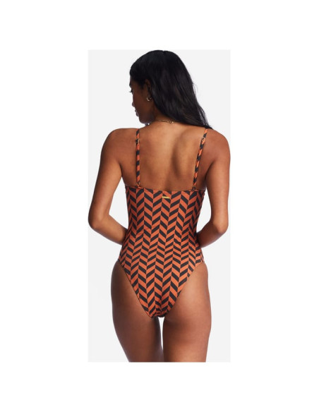 CROSS STEP ONE PIECE