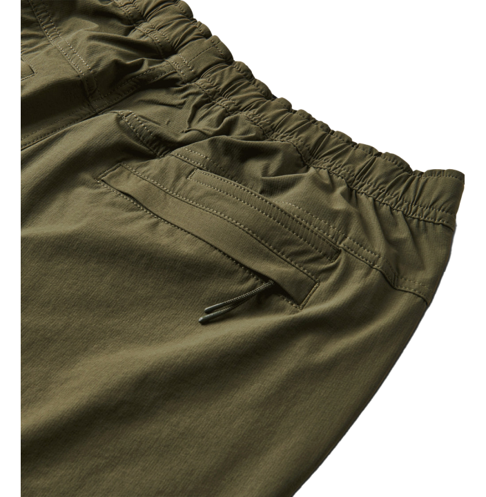 HAPPY CAMPER SHORTS 16