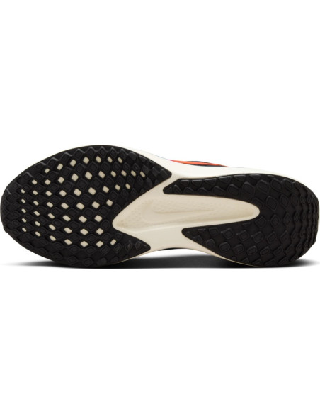 NIKE QUEST 6 MEN'S ROAD RUNNING SHO