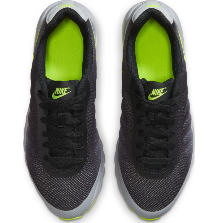 NIKE AIR MAX INVIGOR