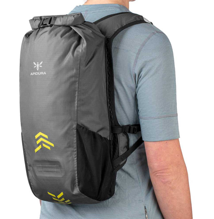 BACKCOUNTRY HYDRATION BACKPACK