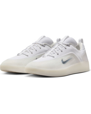 NIKE SB ZOOM NYJAH 4