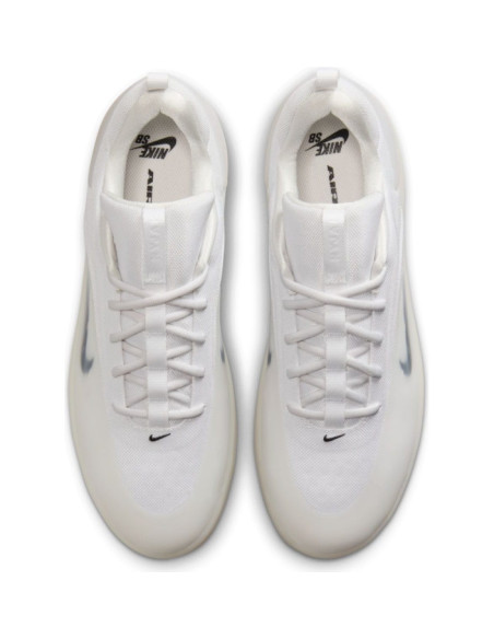 NIKE SB ZOOM NYJAH 4