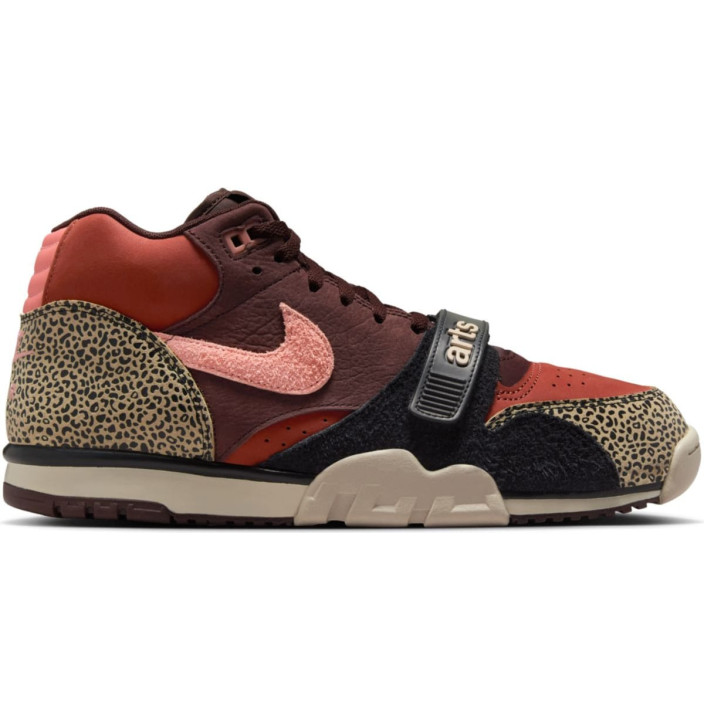 NIKE SB AIR TRAINER 1