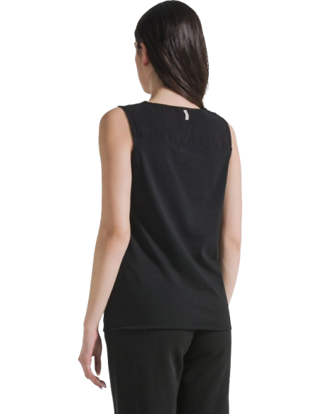 BLUSA SMANICATA CON NODO