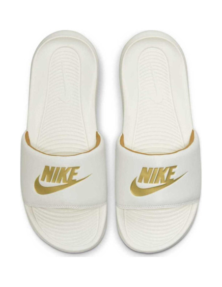 NIKE VICTORI ONE