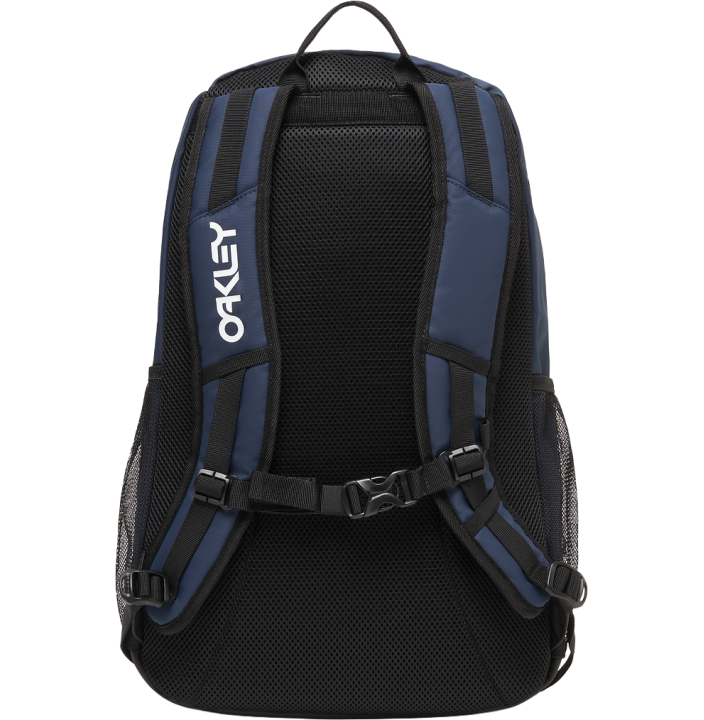 THE FRESHMAN SKATE BACKPACK