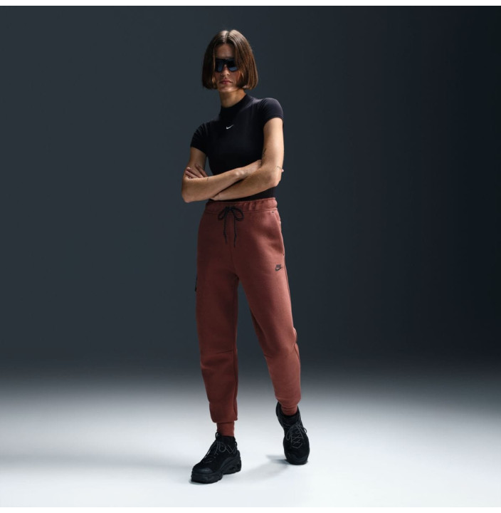 NIKE SPORTSWEAR TECH FLEECE