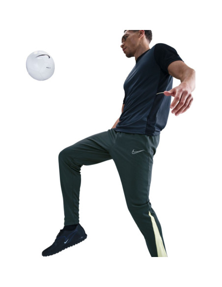 M NK TF ACD PNT KPZ WW