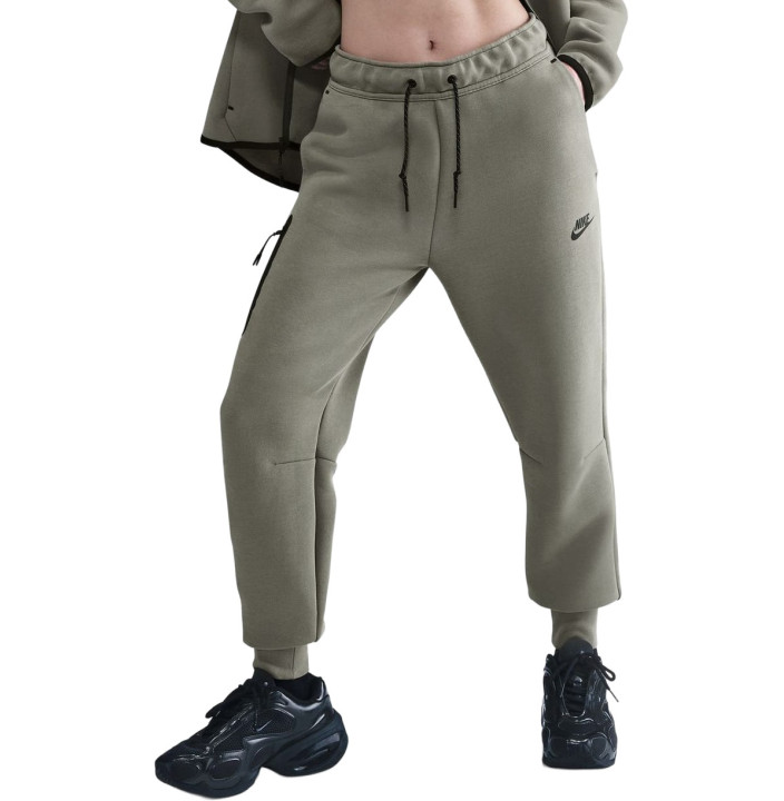 NIKE SPORTSWEAR TECH FLEECE