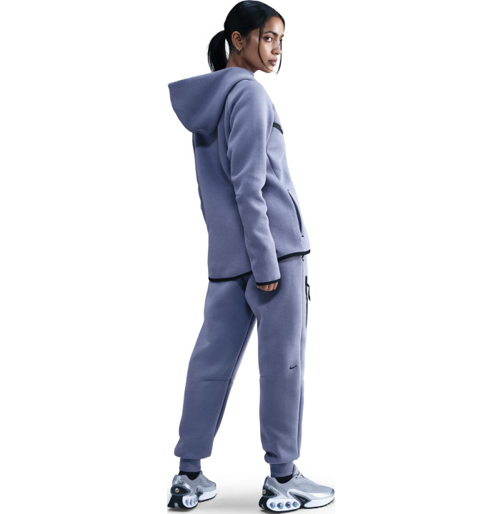 NIKE SPORTSWEAR TECH FLEECE