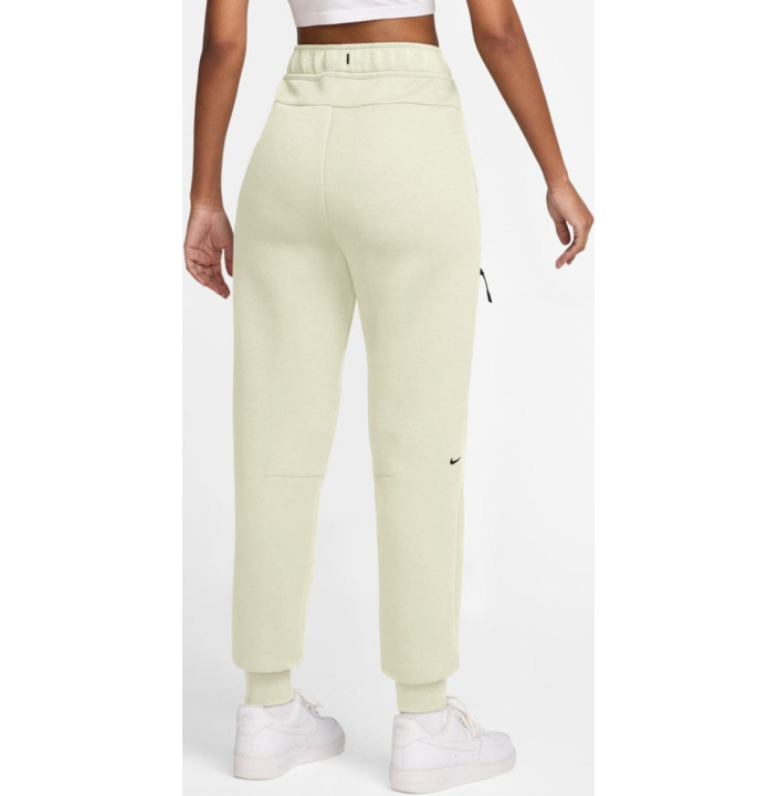 NIKE SPORTSWEAR TECH FLEECE