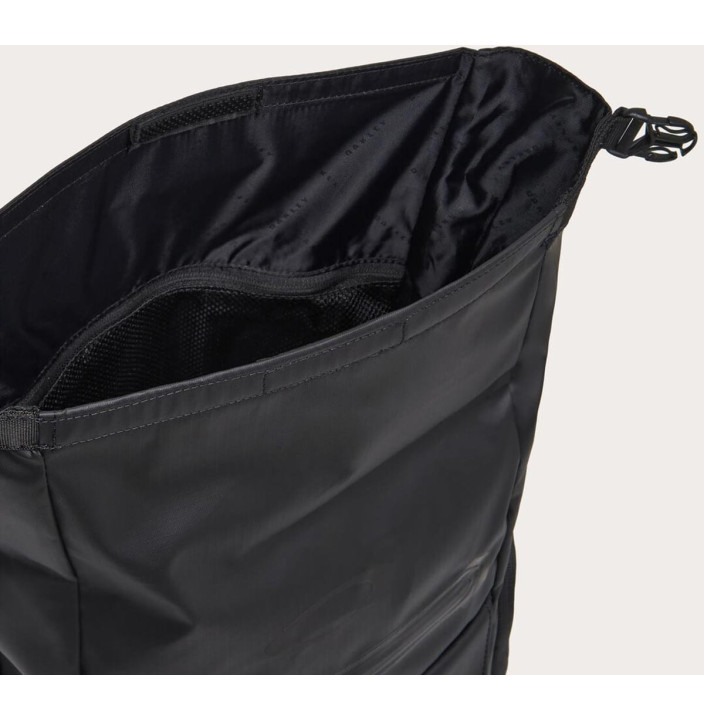 ROAD TRIP TERRAIN 25L RC PACK