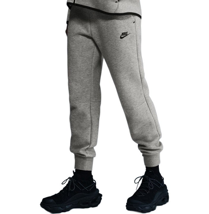 NIKE SPORTSWEAR TECH FLEECE