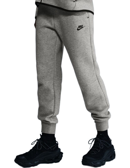 NIKE SPORTSWEAR TECH FLEECE