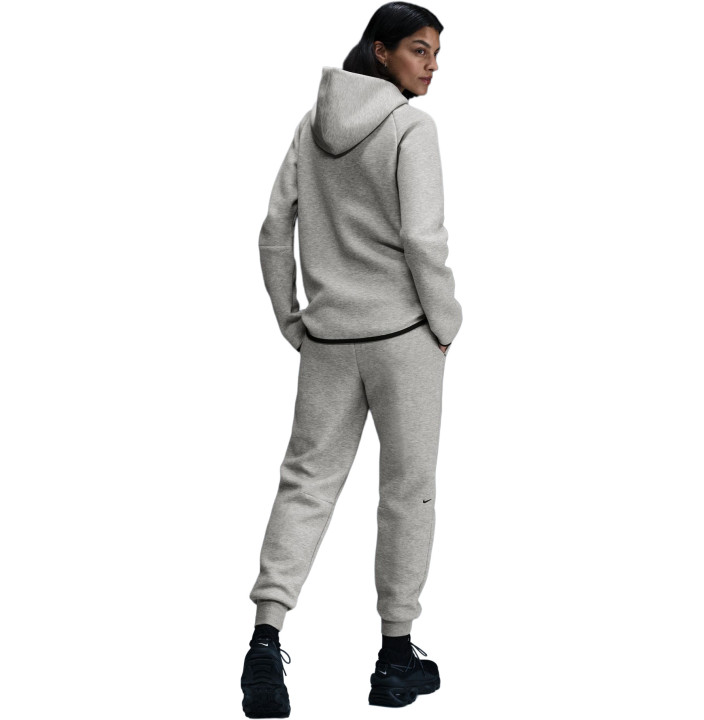 NIKE SPORTSWEAR TECH FLEECE