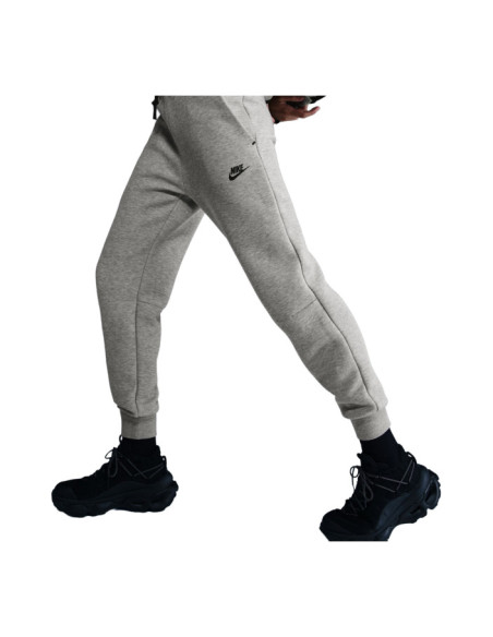 NIKE SPORTSWEAR TECH FLEECE