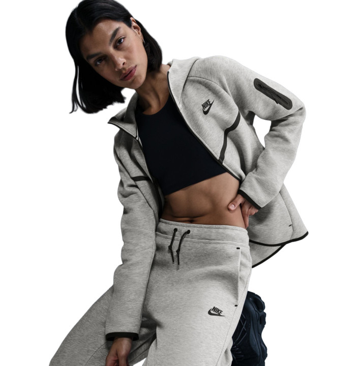 NIKE SPORTSWEAR TECH FLEECE