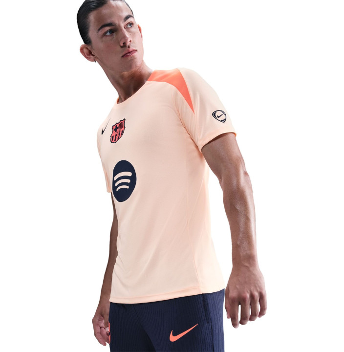 TERCERA EQUIPACIÓN STRIKE FC BARCELONA