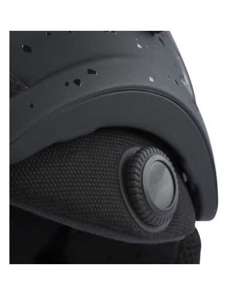 THE BLACKING OUT BRAINSTORM HELMET