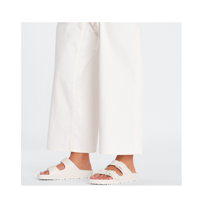 ARIZONA ESSENTIALS EVA