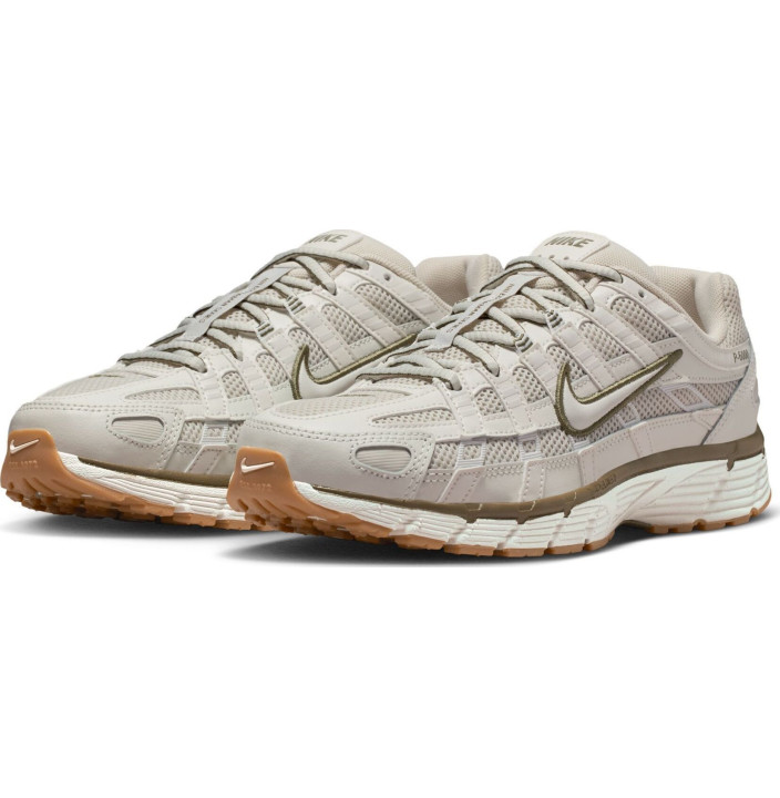 W NIKE P-6000