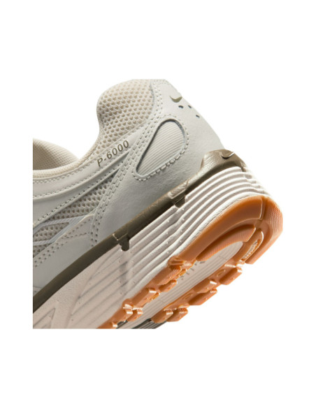 W NIKE P-6000