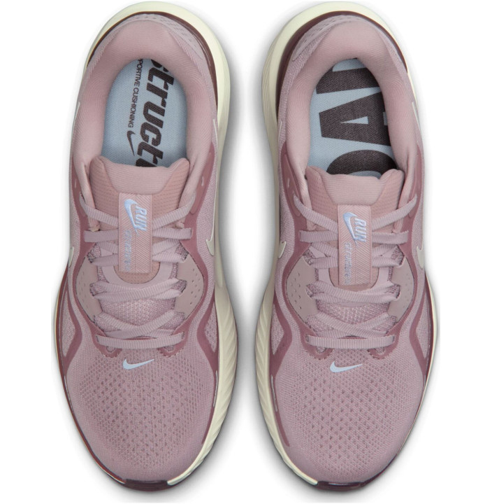 NIKE STRUCTURE 26
