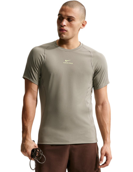 NIKE PRO TRAINING