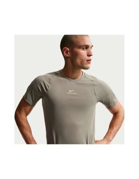 NIKE PRO TRAINING