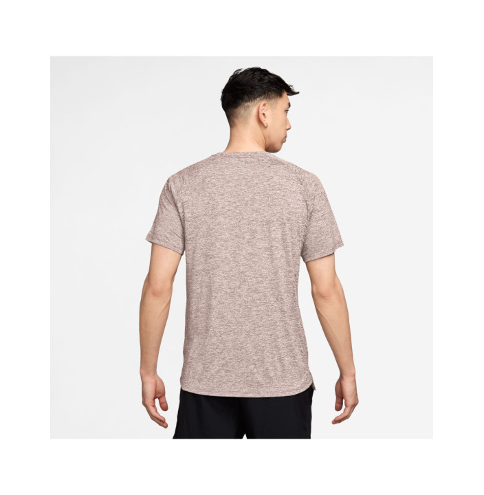 M NK DFADV STRIDE SS TOP