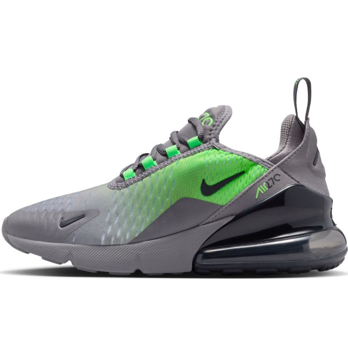 NIKE AIR MAX 270