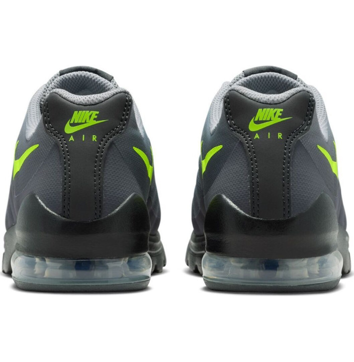 NIKE AIR MAX INVIGOR