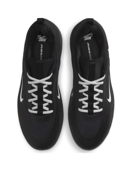 NIKE SB ZOOM NYJAH 4