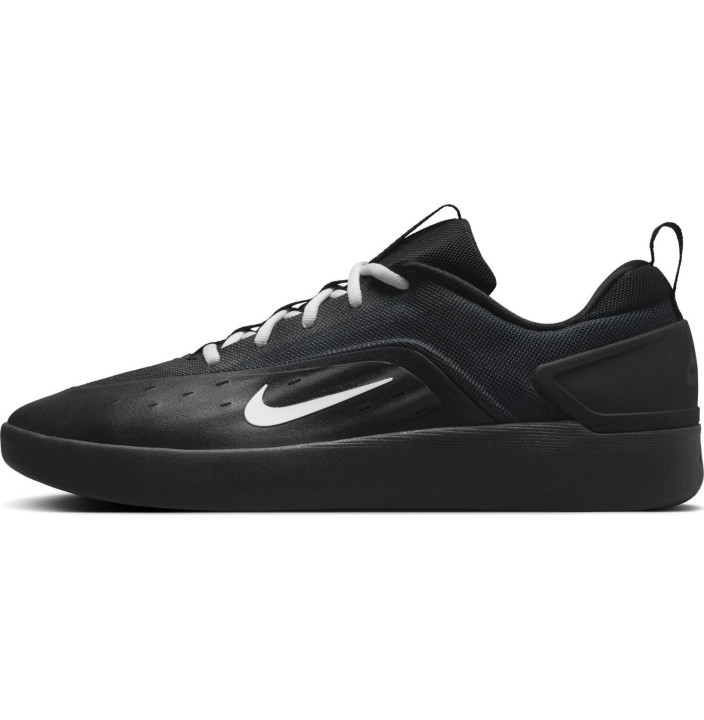 NIKE SB ZOOM NYJAH 4