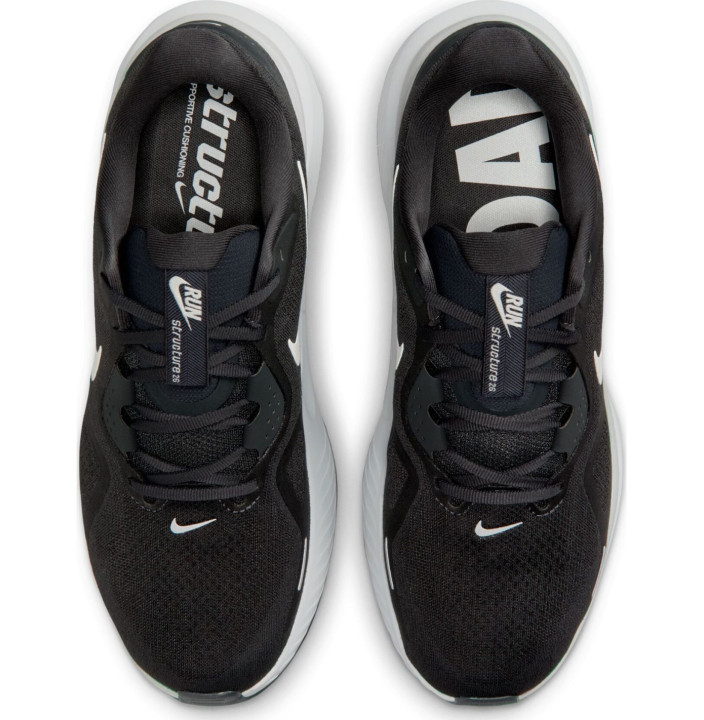 NIKE STRUCTURE 26