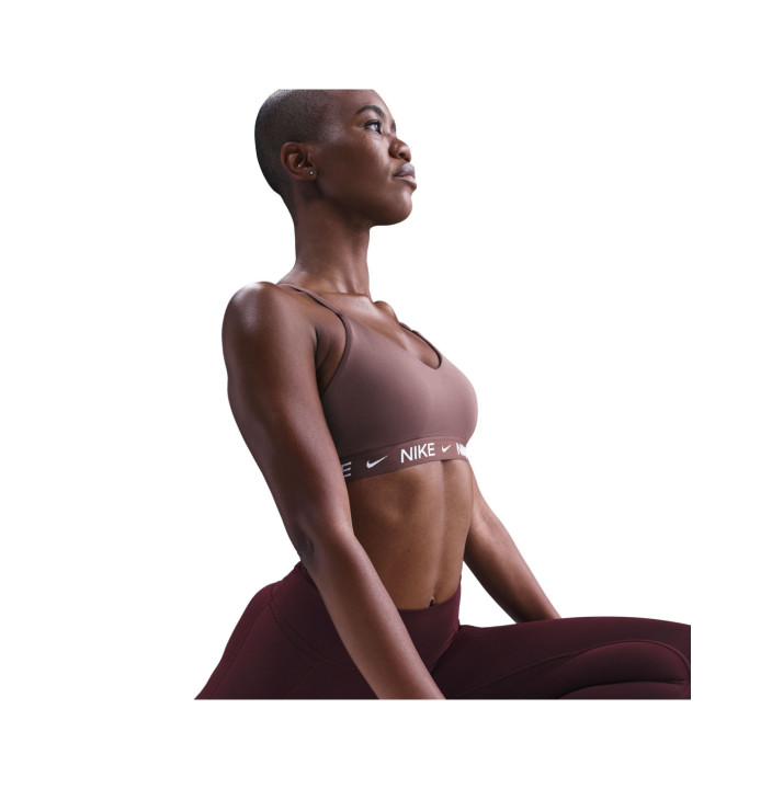 NIKE INDY LIGHT SUPPORT WOMEN'S PAD