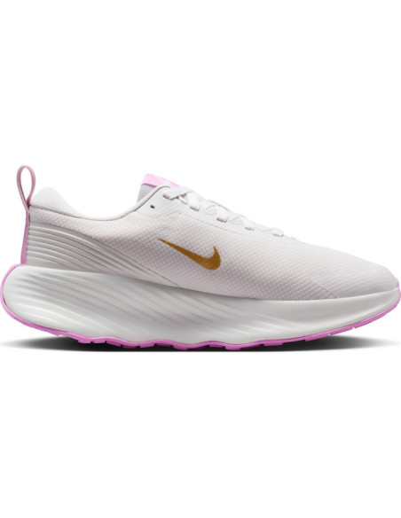 NIKE PROMINA