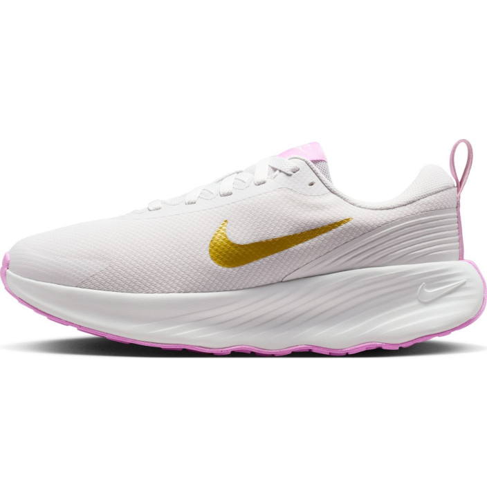 NIKE PROMINA