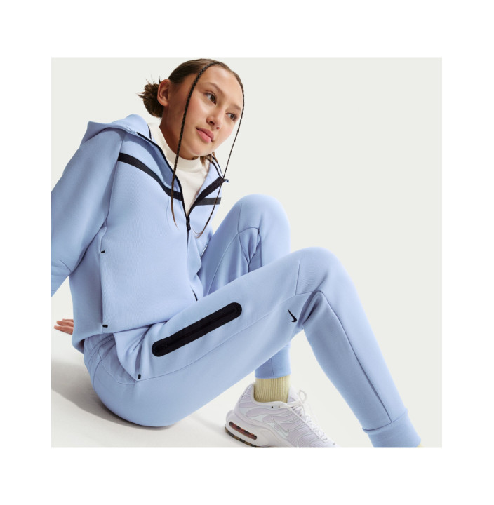 NIKE SPORTSWEAR TECH FLEECE
