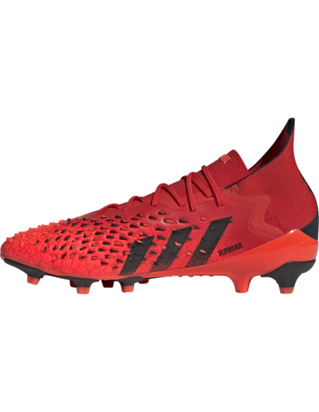 PREDATOR FREAK .1 AG