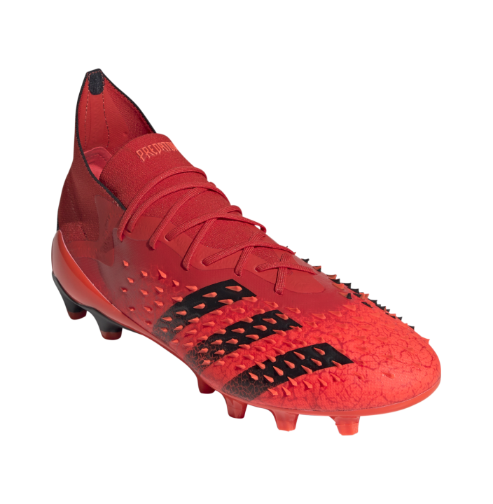 PREDATOR FREAK .1 AG