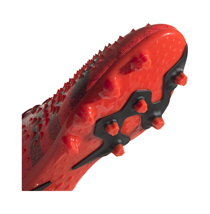 PREDATOR FREAK .1 AG