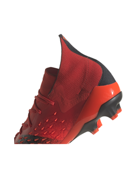 PREDATOR FREAK .1 AG