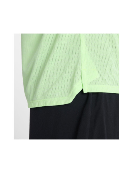 NB ATHLETICS PERFORMANCE