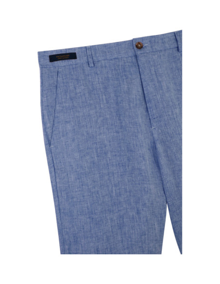 SOFT AND LIGHTWEIGHT WASHED LINEN BERMUDA SHORTS