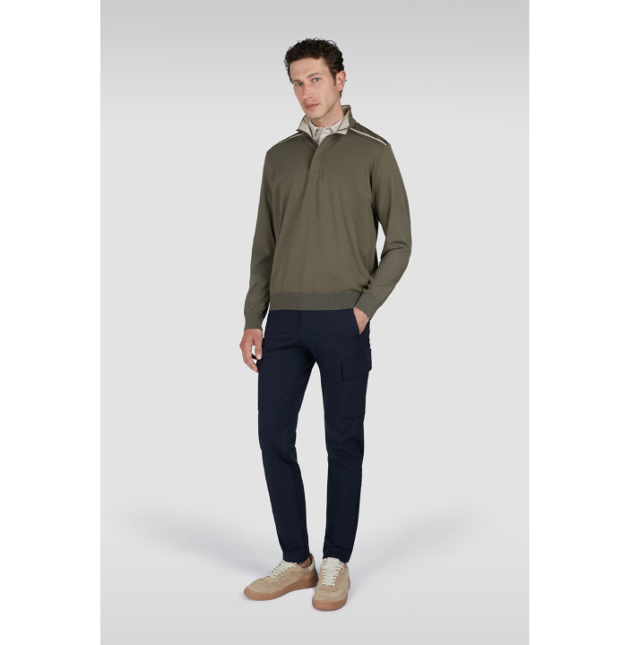 DYNAMIC CARGO TROUSERS IN LIGHTWEIGHT TECHNICAL FABRIC